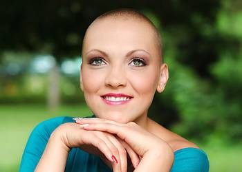 Optimistische junge Krebspatienten