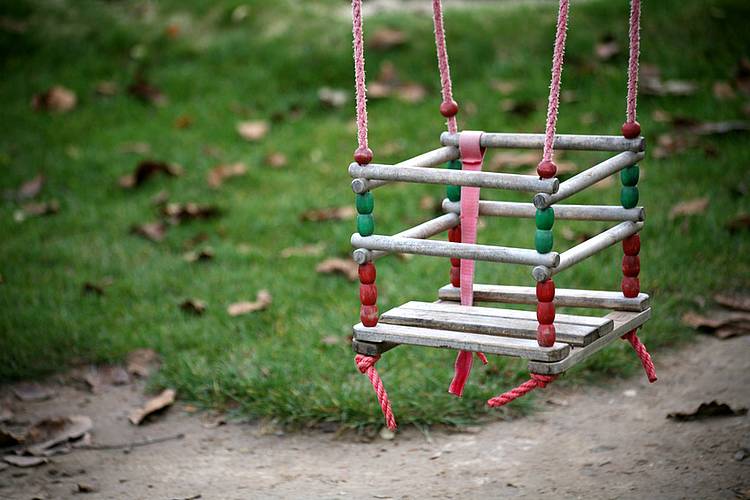 Kinderlose Schaukel