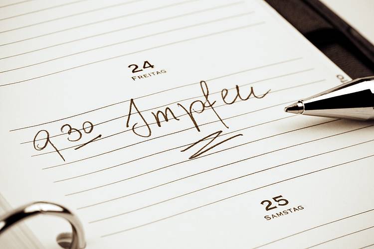 Im Taschenkalender steht bei Freitag handschriftlich eingetragen: "9.30 Uhr Impfen".